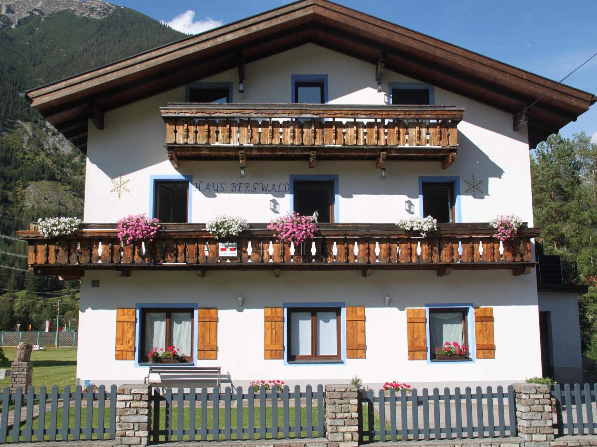 Elegant Apartment in Bichlbach with Terrace Exterior foto